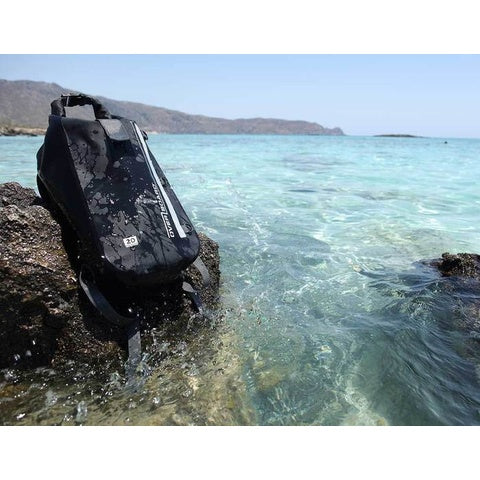 OB1141BLK Schwarzer OverBoard 20L klassischer Rucksack
