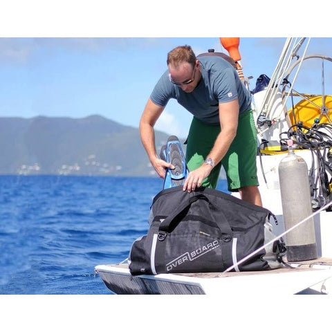 OB1154BLK Schwarze OverBoard 60L Pro Sports Seesack