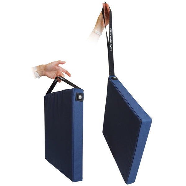 Cushion with heat, navy and 10,000mAh power bank