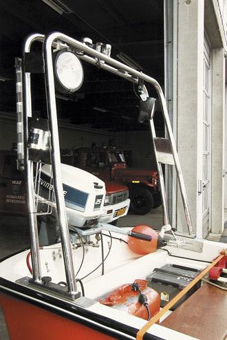 Targa hanger for dinghies