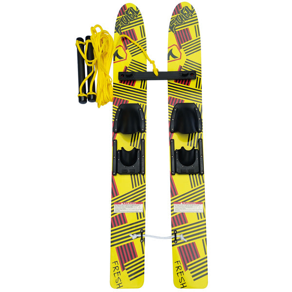 Waterski Base trainiert Kinder