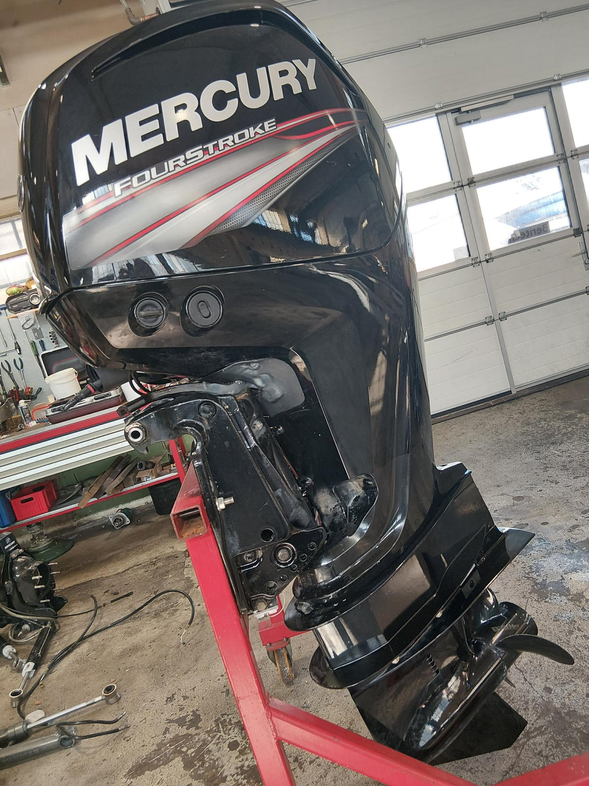 Mercury F 115
