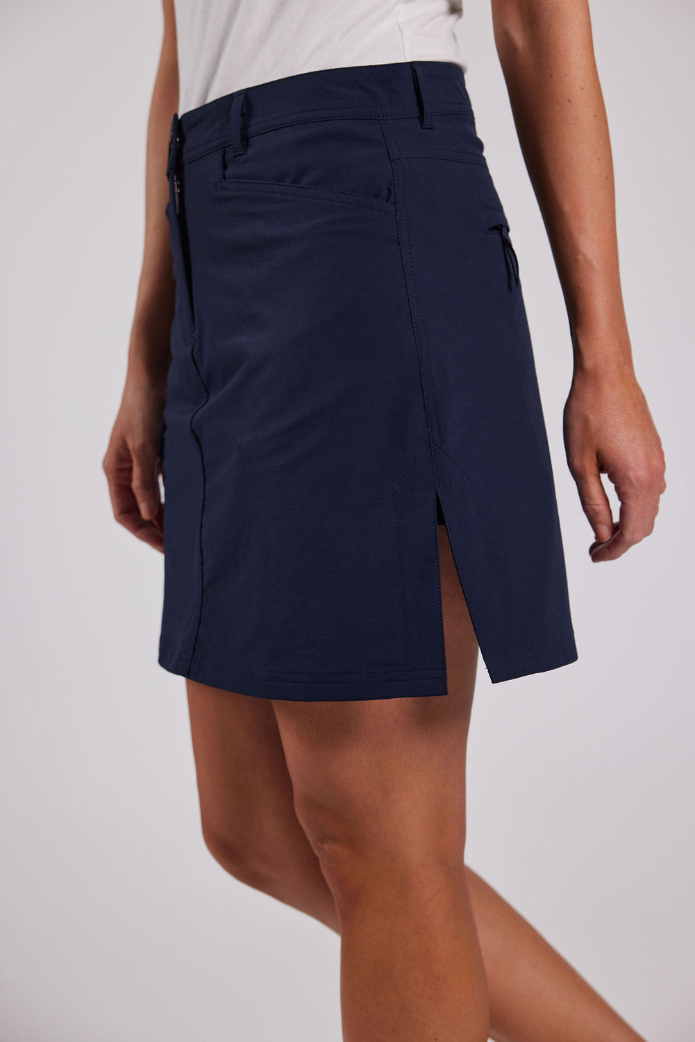 Performance Cargo Skort Navy / White