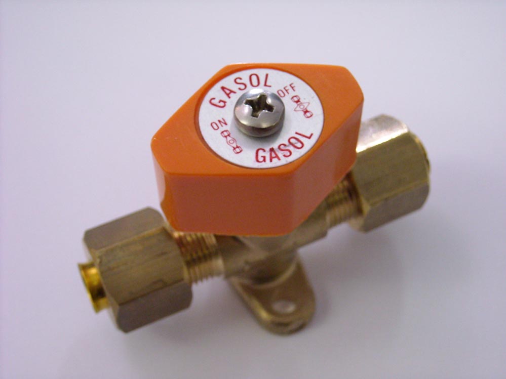 Gas tap for connecting the 1st appliance